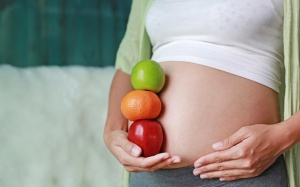 Bà bầu nên ăn trái cây gì và ăn như thế nào?