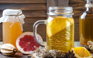 Phụ nữ mang thai và cho con bú có nên uống trà Kombucha?