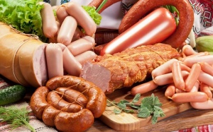 Vì sao bạn nên hạn chế ăn thực phẩm chế biến sẵn?