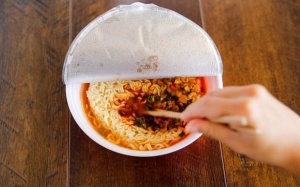 Những thực phẩm chứa nhiều mì chính nên hạn chế tiêu thụ