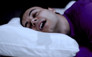 Vì sao bạn chảy nước dãi khi ngủ?