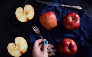 Ăn táo không chỉ ngon mà còn có nhiều lợi ích không ngờ