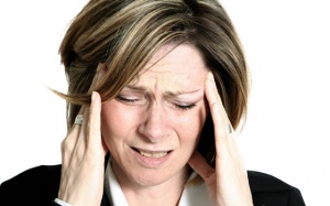 Viêm động mạch thái dương và các dấu hiệu cảnh báo 