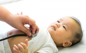 Làm gì để giúp trẻ sơ sinh luôn khỏe mạnh, ít bị ốm?