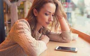 Tử vi Chủ nhật (23/9/2018): Ma Kết đang chờ đợi một cuộc điện thoại quan trọng