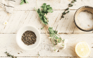 Các biện pháp tự nhiên giúp giảm run tay chân cho người bệnh Parkinson