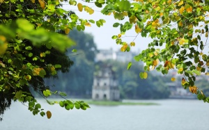 Bắc Bộ tiếp tục hanh khô, Trung Bộ mưa dông