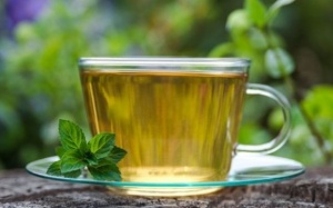 4 tác dụng phụ ít biết của trà bạc hà