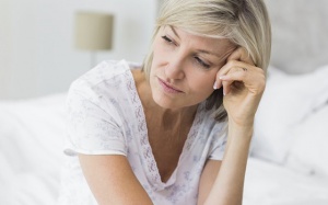 Rong huyết ở tuổi tiền mãn kinh là gì, phải làm sao?