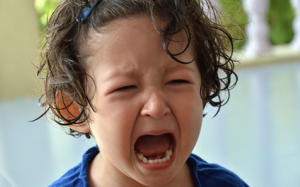 Phát điên vì con bị stress: Nên làm gì? 