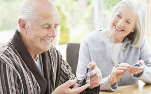 Một vài lời khuyên giúp người cao tuổi quản lý đái tháo đường tốt hơn