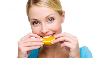 7 lý do tại sao bạn nên ăn cam mỗi ngày