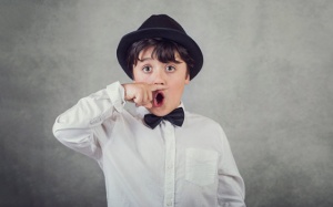 Tử vi thứ Năm (29/11/2018): Cự Giải không nên đùa cợt trong công việc