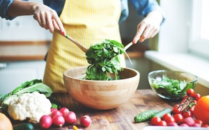 6 lời khuyên về chế độ dinh dưỡng cho người bệnh rung nhĩ