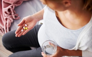 Thuốc dị ứng có an toàn với bà bầu và thai nhi? 