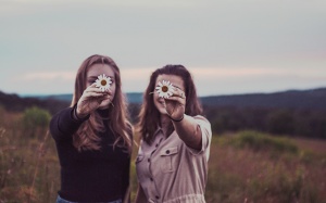 Tử vi thứ Năm (13/12/2018): Cự Giải nên cẩn thận với người mới quen