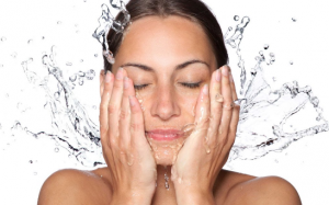 Những điều nên và không nên khi rửa mặt để có làn da tươi trẻ