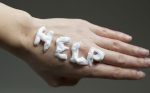 Tạm biệt da tay khô vào mùa Đông bằng 5 mẹo đơn giản