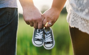 Tử vi thứ Năm (27/12/2018): Bọ Cạp nên dành thời gian ở bên gia đình