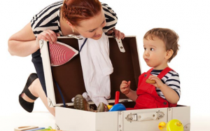 Cho trẻ đi du lịch cần chuẩn bị những gì? 