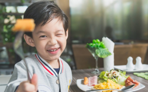 Chuyên gia mách cách cải thiện chế độ dinh dưỡng cho trẻ trong năm 2019 