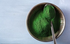 Muốn giảm huyết áp? Dùng tảo xoắn spirulina!