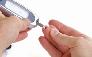 Vì sao người bệnh đái tháo đường nên kiểm tra đường huyết thường xuyên?