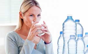 5 lý do khiến bạn luôn cảm thấy khát nước