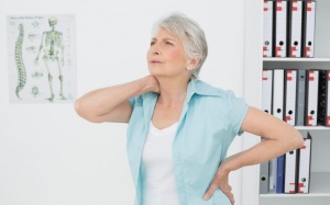 Mắc đái tháo đường có nên tiếp tục phẫu thuật cột sống?