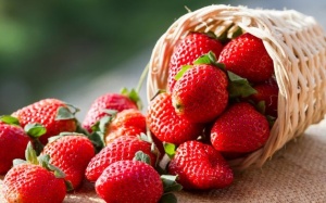 7 lý do mà bạn nên ăn dâu tây thường xuyên hơn