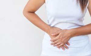 Đau bụng đi ngoài, buồn nôn sau ăn chất béo có phải do sỏi mật?