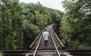 Tử vi Chủ nhật (31/3/2019): Bảo Bình, hãy đi du lịch một mình!