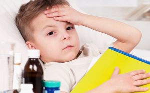 Cho trẻ uống thuốc paracetamol hạ sốt, giảm đau cần lưu ý gì?