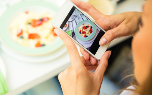 Ăn uống theo “hot trend” mạng xã hội: Từ góc nhìn chuyên gia