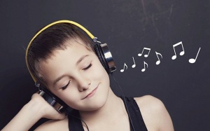 4 cách ngăn ngừa mất thính lực khi nghe nhạc thường xuyên