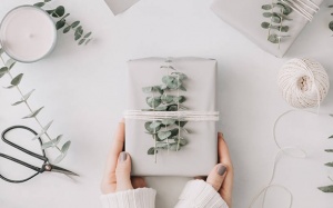 Tử vi thứ Năm (11/4/2019): Ma Kết sẽ rất hào phóng khi mua quà cho người thân