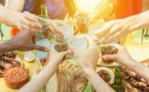 Rượu bia và những món 'mồi' không thuộc về nhau