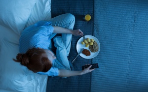 Bỏ bữa sáng, ăn tối muộn: Thói quen tự sát của bệnh nhân tim mạch