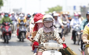 Bắc Bộ ngày nắng nóng, chiều tối có mưa dông