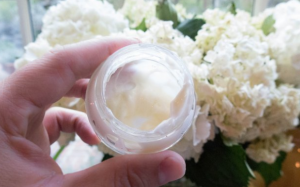 Các bước làm kem dưỡng da hữu cơ chống lão hóa 