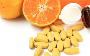 Bổ sung quá nhiều vitamin C: 'Chữa' lợn lành thành lợn què