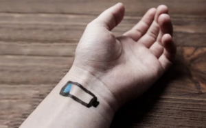 Dấu hiệu mất nước ở trẻ sơ sinh, trẻ nhỏ và người lớn khác nhau thế nào? 