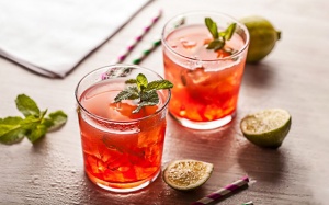 Bổ sung nước cho cơ thể thế nào khi bạn lười uống nước?