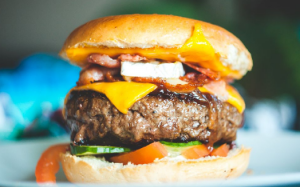 5 loại thực phẩm khiến bạn thêm chán đời 