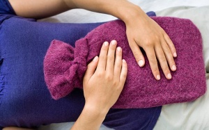 Làm thế nào để giảm đau bụng kinh hàng tháng?