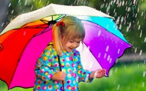 Làm sao để trẻ luôn khỏe mạnh trong mùa mưa? 