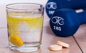 Cảnh báo nguy cơ tử vong khi dùng thực phẩm chức năng sai cách ở người trẻ tuổi