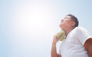 Đề phòng sốc nhiệt trong mùa Hè