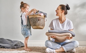 Dạy con làm việc nhà theo độ tuổi giúp bé khôn lớn mỗi ngày