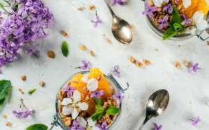 15 loại hoa ăn được và cách chế biến chúng